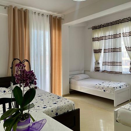 Marra'S Rooms Durrës 외부 사진
