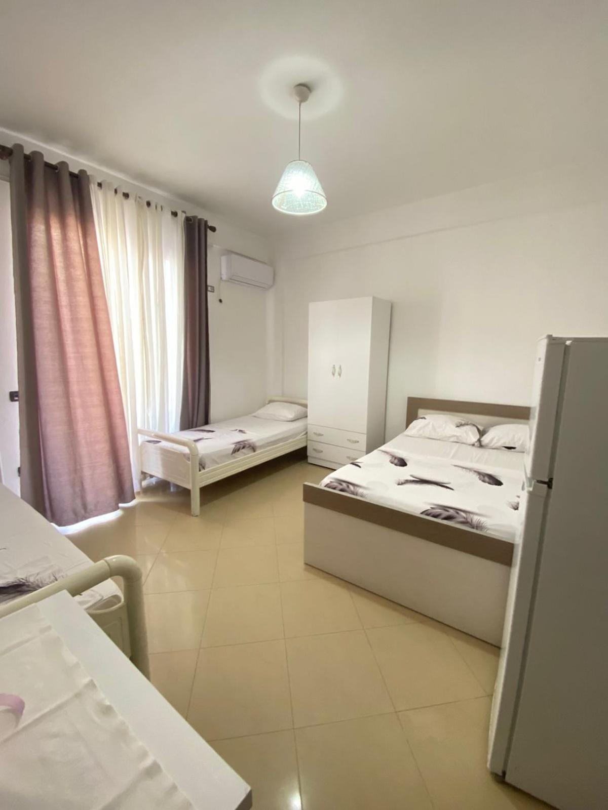 Marra'S Rooms Durrës 외부 사진