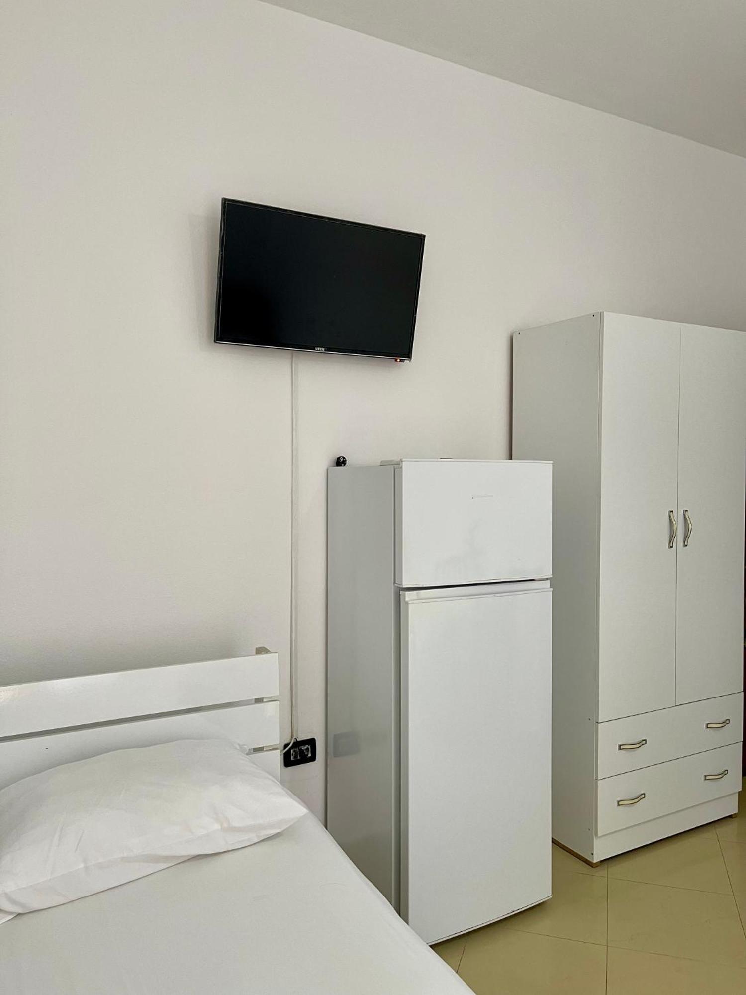 Marra'S Rooms Durrës 외부 사진